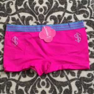 Kali & Wins Women's  Seamless Fushia Boyshort